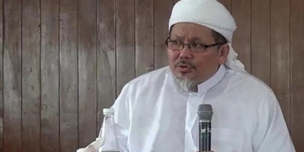 Terpapar Covid-19, Tengku Zulkarnain Meninggal