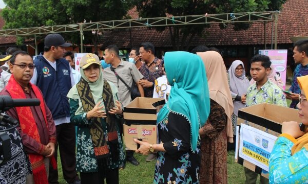 Kunker ke KSB, Wagub NTB Ummi Rohmi Paparkan Peluang Energi Terbarukan di NTB