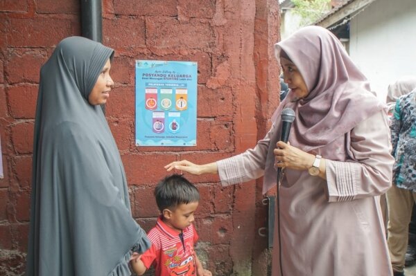 Fokus Tangani Stunting, Wagub Rohmi Kunjungi Tiga Posyandu Keluarga