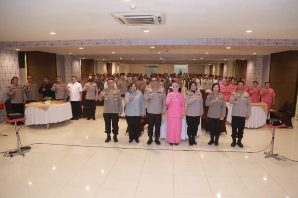 Setarakan Gender Polda NTB Gelar Workshop PUG