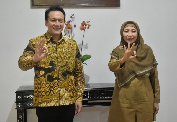 Terima Kunjungan Stafsus Presiden, Wagub Rohmi Bahas Nol Emisi di NTB