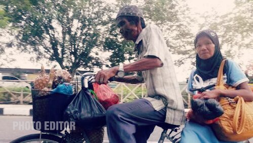 Romantis di usia senja